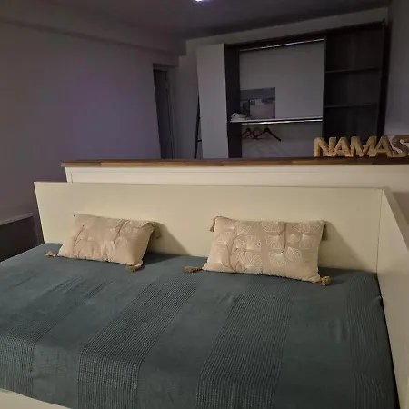 Un Petit Pied A * 히에레