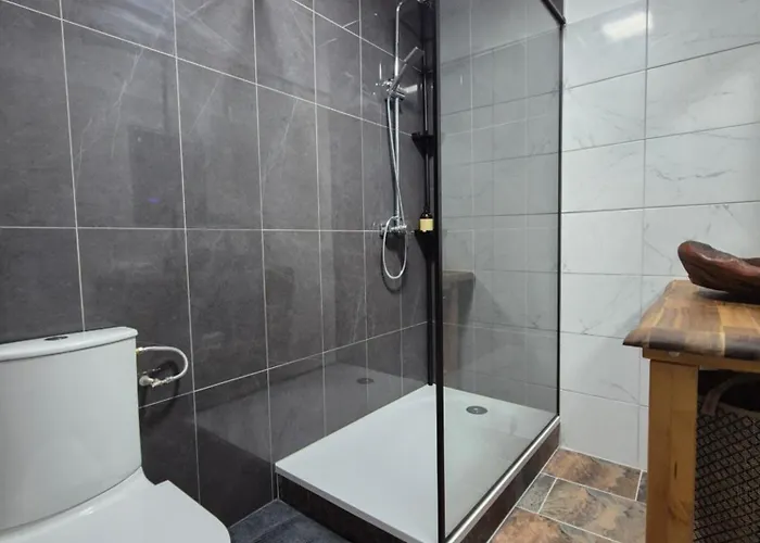 Apartment Un Petit Pied A Hyeres